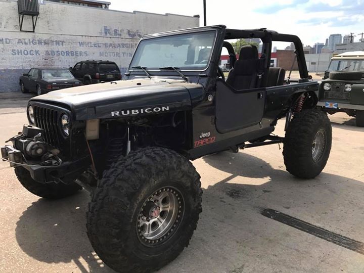 2005 Jeep Wrangler Unlimited Rubicon - tons, atlas, coilovers | Pirate 4x4